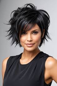 Christine Longfellow's Instagram, Twitter & Facebook