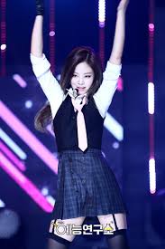 Jennie, rosé, lisa] one two three i'll start i will never turn backwards take everything about me i will not let anyone. Kim Jennie Daily Auf Twitter Official 170624 Blackpink S Jennie Performing As If It S Your Last At Music Core