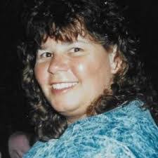 Karen Windle's Instagram, Twitter & Facebook