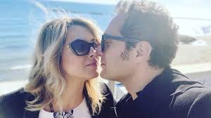 .così francesca barra tuona sui social, dopo i rumors sulla sua relazione con claudio santamaria, con cui ultimamente è stata spesso vista insieme. Claudio Santamaria Gli Scandali Con Francesca Barra E L Opinione Politica