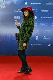 Jasmin wagner (jasˈmiːn ˈvaːɡnɐ, born 20 april 1980), better known as blümchen ˈblyːmçən, is a german pop and dance music singer and actress. Jasmin Wagner Lindenberg Premiere In Hamburg 9 Photos