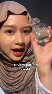 Lilith and Eve Daisy Perfume