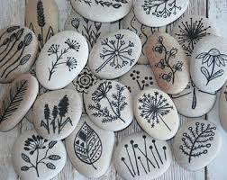 Shop the top 25 most popular 1 at the best prices! Painted Stones Pebbles With Nature Designs White Black Floral Motifs Flowers Plants Garden Original Home Decor Meditation Stones In 2020 Stone Painting Stone Art Hand Painted Stones
