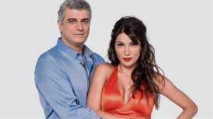 Μπορεί να έφυγε από το survivor αλλά το μυαλό της είναι ακόμα εκεί. Bladimhros Kyriakidhs Kai Klelia Renesh Xwrizoyn Sth Moyrmoyra