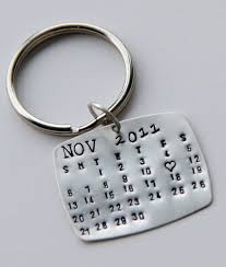 Calendar Keychain Silver Calendar Key Chain Valentines Gift For Him Wedding Favors Save The Date Lembracinhas De Casamento Presente Namorado Criatividade