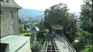 Die seilbahn rigiblick fährt im quartier oberstrass der stadt zürich und verbindet die talstation an der universitätsstrasse mit der bergstation rigiblick auf dem zürichberg.die schmalspurige standseilbahn wird von den verkehrsbetrieben zürich (vbz) betrieben und jährlich von rund 600'000 fahrgästen benutzt. Zurich Rigiblick Funicular Rigiblick Seilbahn Rigiblick Youtube