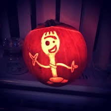 Veterinarian creates realistic pumpkin carving of his pet. Amazing Halloween Pumpkin Carving Designs Liverpool Echo