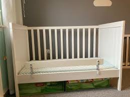Das bett kann man lange nutzen, da die. Babybett Sundvik Ikea Mit Rausfallschutz In Hessen Gernsheim Babywiege Gebraucht Kaufen Ebay Kleinanzeigen
