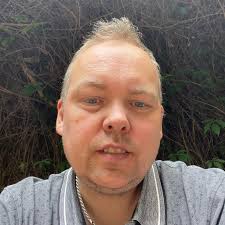 Why are car windows down in old TV shows?