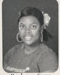 Nadine Scott's Instagram, Twitter & Facebook