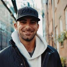 Chris Delorenzo's Instagram, Twitter & Facebook