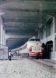 岡山駅にて 昭和50年3月9日 鉄道 写真 旅 風景