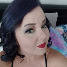 Alyssa Massey's Instagram, Twitter & Facebook