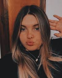 Macy Quinn's Instagram, Twitter & Facebook