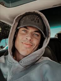 Chris Koll (@chriskollfitness) • Threads, Say more