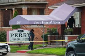 Remains Of Dozens Of Infants And Fetuses Found At Second Detroit Funeral Home Funeral Home Funeral New World