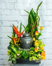 FUNERAL URN WREATH - Tropical Hugs 105 ...