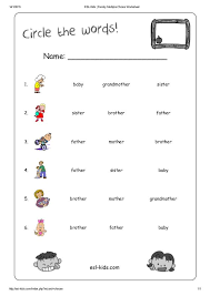 Esl Kids Family Multiple Choice Worksheet English Worksheets For Kids Learning English For Kids English Lessons For Kids