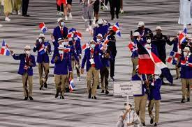 Con la nación dominicana de reanudar los juegos deportivos nacionales. Delegacion Dominicana Desfile En Los Juegos Olimpicos De Tokio