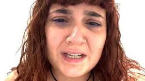 POLICLINICO DELLA VERGOGNA: COSÌ TRATTANO LE PAZIENTI Roma, Policlinico  Umberto I. Una ragazza di 23 anni entra al Policlinico Umberto I di Roma  per una TAC al cranio. Esce umiliata: un cretino