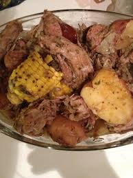 Thyme, rosemary and sage, all made for turkey, with a balancing sweetness from the light brown sugar and the perfect amount of salt to round it all out. Turkey Necks Boil With Corn Potatoes And Sausage Turkey Neck Recipe Pot Roast Slow Cooker Boiled Turkey Necks Recipe
