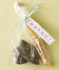 13 Wedding Favor Ideas Your Guests Won T Toss Honey Wedding Favors Creative Wedding Favors Tea Wedding Favors