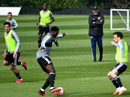 Premier lig kulübü wolverhampton wanderers'ın baş antrenörü. Epl Wolves Hoping To Spread Joy On Return To Action Football News Times Of India