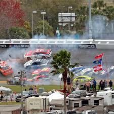 In december 1947 france assembled the leading stock car drivers, mechanics and owners in daytona beach, florida, to. Michael Mcdowell Wins Daytona 500 In A Wild Finish After A Lengthy Delay The New York Times