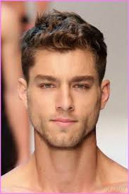 28 Ideas For Haircut For Men With Thick Hair Shorts Mens Hairstyles Curly Curly Hair Men Mens Hairstyles Thick Hair