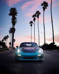Gefallt 160 3 Tsd Mal 235 Kommentare Porsche Porsche Auf Instagram Riding Off Into The Sunset Forget The Horse Ramp Up The Horsepow Porsche Instagram