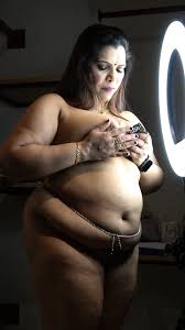 Mallu MILF Aunty GeethaLekshmi - EPORNER