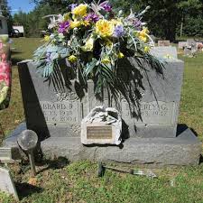 Hubbard Ray Burnley (1938-2004)