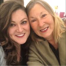 How to deal with rats and mice without affecting chickens, ducks, or dogs?