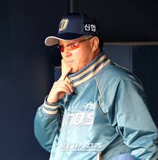 잘 알고 있을지도 모르지만, 생강차는 감기에 마시면 목에 좋은, 목 관리에 적합한 음료다. ë™ìƒì´ëª½ ê¹€ê²½ë¬¸ ê¹€ì„±ê·¼ ìš°ì²œì·¨ì†Œ í¬ë§í•œ ë‹¤ë¥¸ ì´ìœ  ì¤'ì•™ì¼ë³´