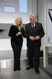 Intervista a renato izzo, direttore del doppiaggio, con le figlie rossella, simona e giuppy, attrici e doppiatrici. Rossella Izzo E Gerardo Sacco Gerardo Sacco