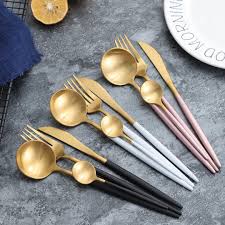 Disegno Flatware By Dcorstore Available On Sale Now For A Limited Time Only Link In Their Bio Dcors Luxury Dinnerware Cutlery Set Dinnerware Tableware