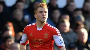 Luke shaw has been a manchester united player since 2014, following a £27million move from southampton. Ward Prowse Backs Shaw To Stick Around Eurosport