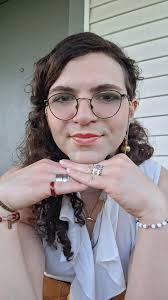 Hotfooting spells? Gonna use mud dauber nest, graveyard dirt, snake skin,  hot peppers, salt.... Gonna walk backwards as I lay it across the spot  he/she walks... Any other tips? Thanks!