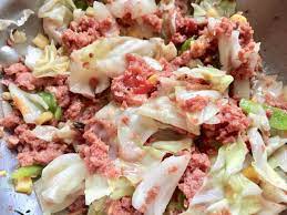 Break up any large chunks of corned beef. Jamaican Corned Beef Cabbage Chinese Jamaicangirl Com