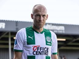 Wir bieten eine vielzahl von qualitativ hochwertigen repliken fc groningen trikot und shorts für sie und ihr team. Werder Bremen Test Darum Fallt Tahith Chong Vs Arjen Robben Aus News