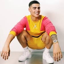 Short hairstyles medium hairstyles long hairstyles. 141 8k Likes 3 147 Comments Lunay Lunay Pr On Instagram Pa La Cultura Frshcompany Frshfest Fashion Style Celebs