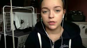 Sandra Persson rakade av allt håret