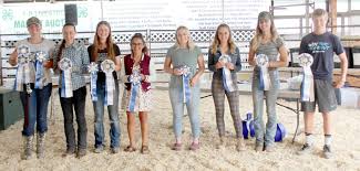 Daigynai ir sodo reikmenys, pastatų statyba, buitinė technika ir prekės, ūkio prekių parduotuvės. Horse Competitors Qualify For State Fair Islands Sounder