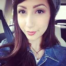 Eve Cates's Instagram, Twitter & Facebook