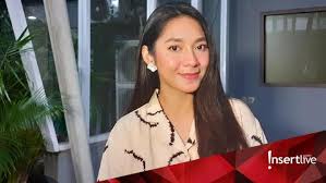 Dinda become known from public through soap opera kepompong and her acting in various ftv on sctv. Curhatan Dinda Kirana Alami Pendarahan Hebat Karena Kista