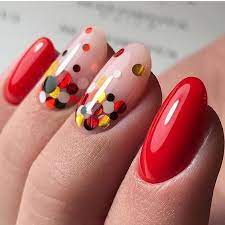 ¿no sabes qué regalarle a tu pareja el 14 de febrero? Opcion Elegante Y Divertida Para Este 14 De Febrero Rojo Unas Nails Manicura De Unas Decorados Para Unas Cortas Manicura