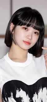 Most Popular Kim Chaewon Wallpapers