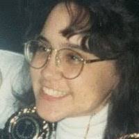 Peggy Raab's Instagram, Twitter & Facebook