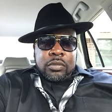 Damon Dugan's Instagram, Twitter & Facebook