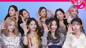 Then, the group received a lot of love from fans worldwide for their bright and healthy music and charm. Fromis 9 We Go Relay Dance Omonatheydidnt Livejournal